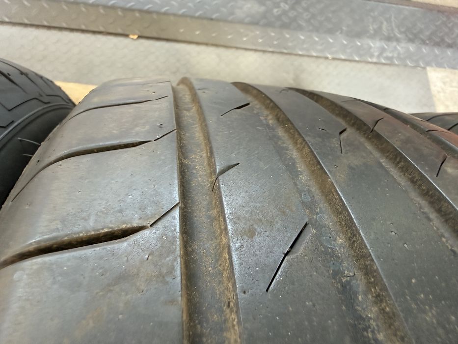2x2бр. ЧИСТО НОВИ Летни Гуми С Борд 235/55R/18 -HANKOOK+TOYO- DOT:0822+5022 **AO+EV**