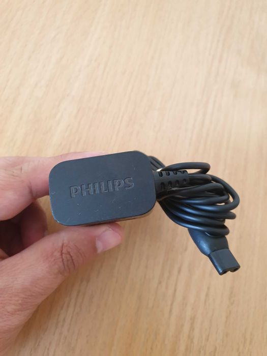 Incarcator original Philips HQ8505 15V 5,4W mufa 2 pini Nou OneBlade