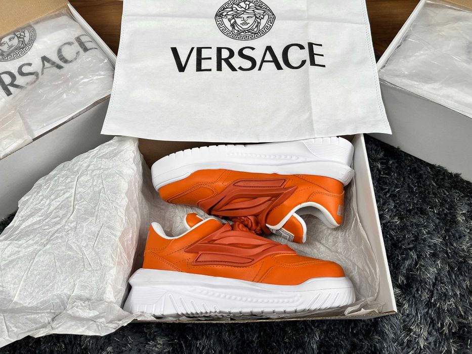 >- CEL MAI BUN PREȚ -< Sneakers high top - adidași bărbați Versace Odissea Orange model vara 2026