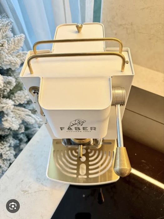 Кафемашина Faber pro mini delux.