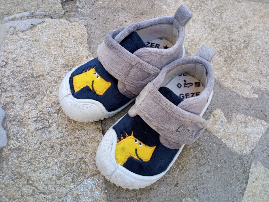 Детски Ботуши, Боти, Маратонки, пантофи... Разгледайте Снимките!