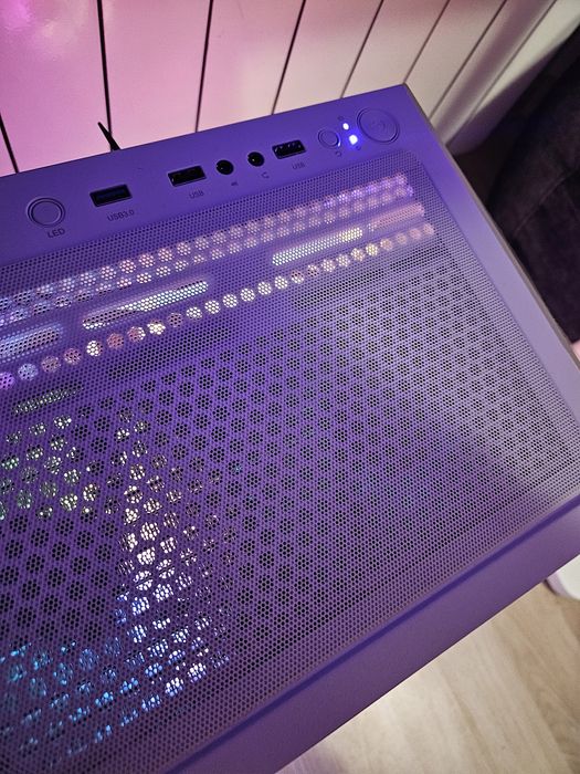 Гейминг компютър 3г ГАРАНЦИЯ/Ryzen 7 5700x/RTX3060 12gb