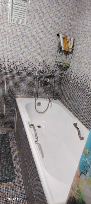 Arendaga xovli Food city bozor oldidan