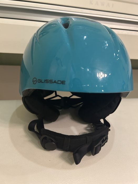 Продам детский лыжный шлем