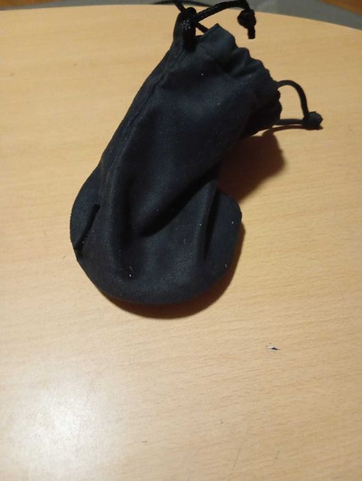 Nikon D3100 + Nikkor 55–200mm VR + Accesorii – Kit complet