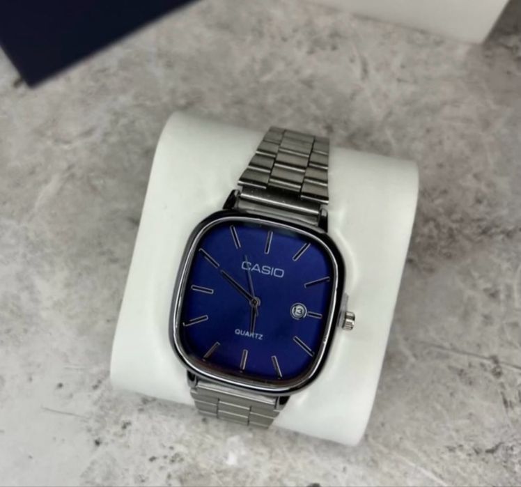 Кварцевый Casio 12000 теңге