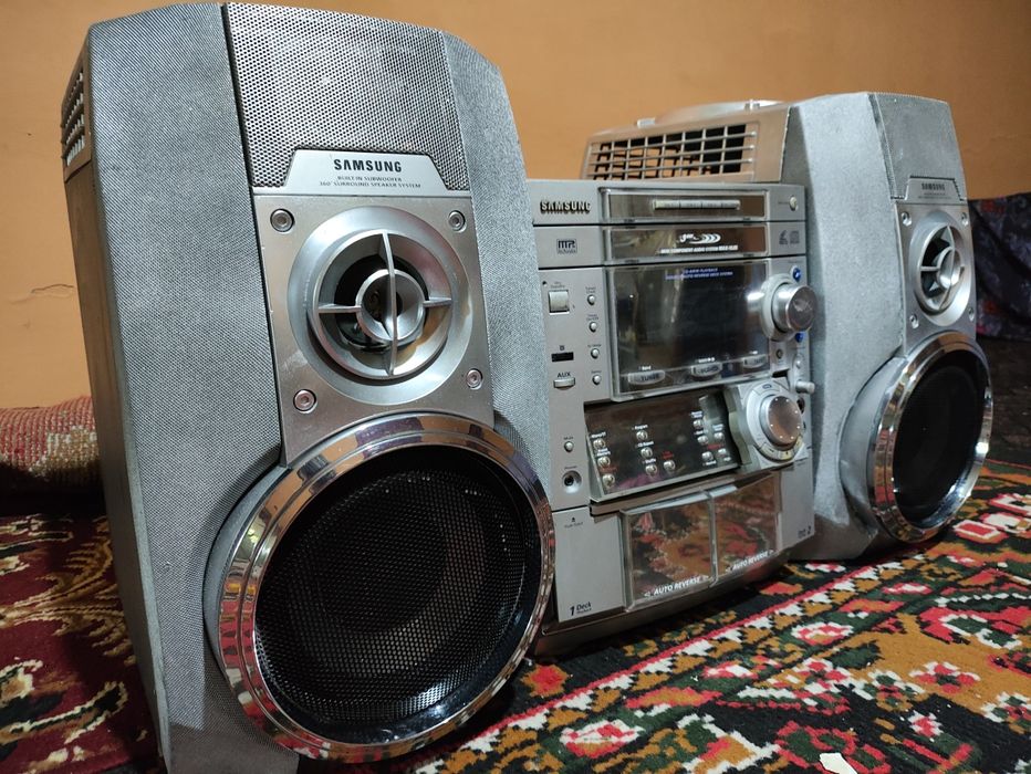 Muzikalniy sentr Samsung