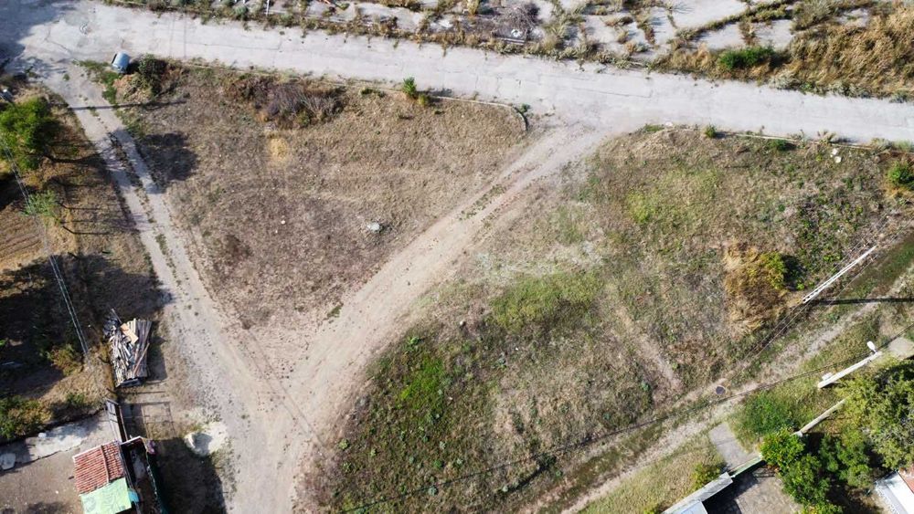 Продава се Парцел в Радомир - 1100 кв.м за 28 €/кв.м - Снимка #7