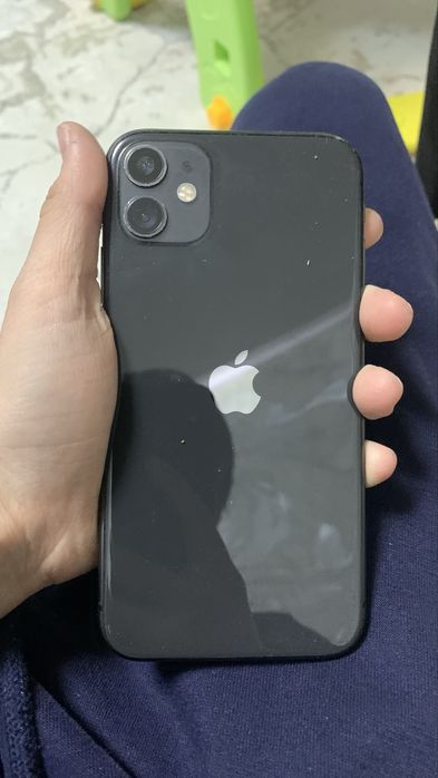 Айфон 11 есть торг