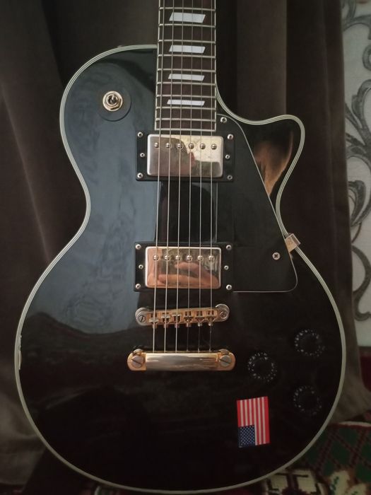 Lucky Star elektro gitara+Zoom G2.1u bonusga