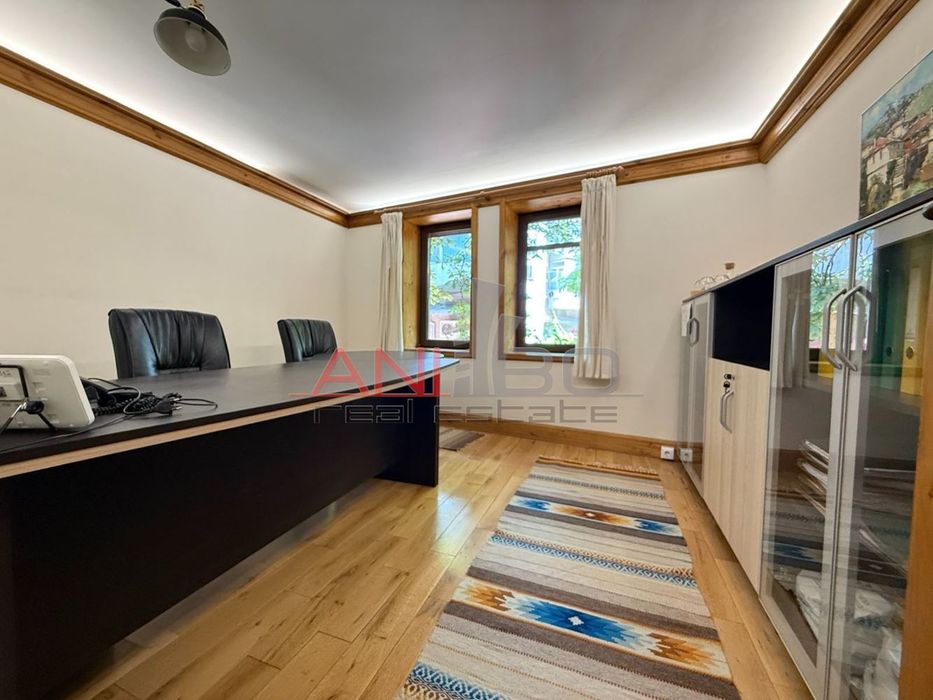 Продава се Къща в Варна, Гръцка махала - 360 кв.м за 1261 €/кв.м - Снимка #2