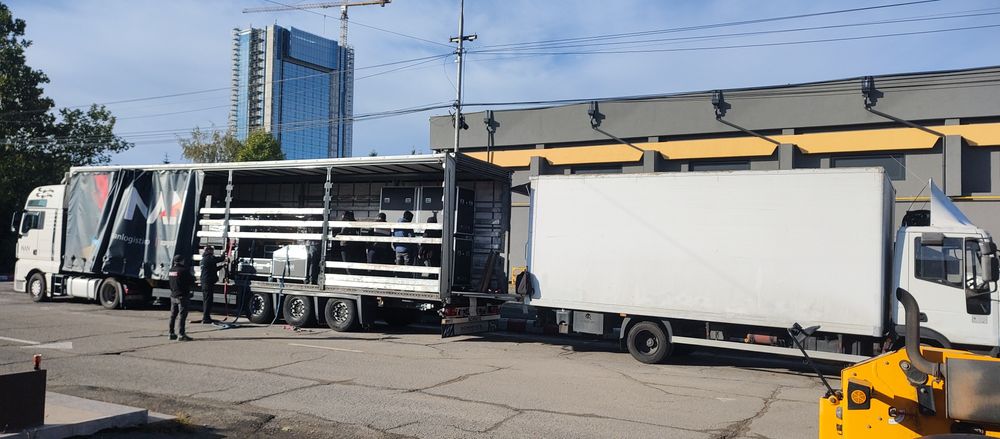 Transport Marfa camion 7,5 tone Mobila relocari duba lift transpalet