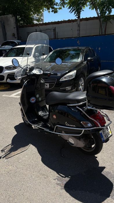 Scuter Vespa 250GTS i.e.