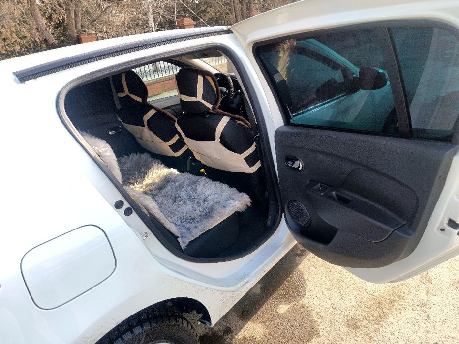 Продам Рено Сандеро 2