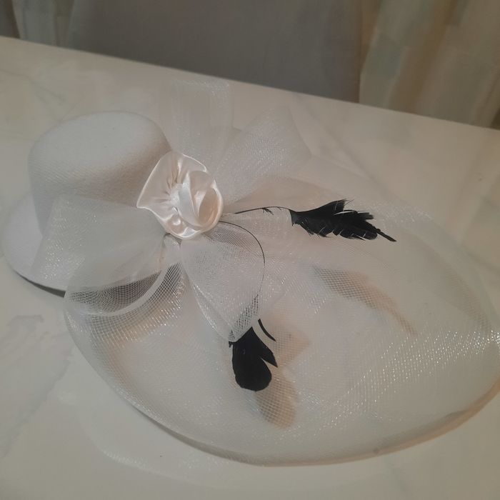 Продам шляпа нарядный