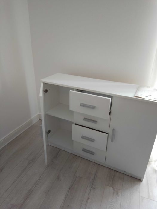 montaj pat dulap comoda birou etajera vitrina coltar scaun cuier123456