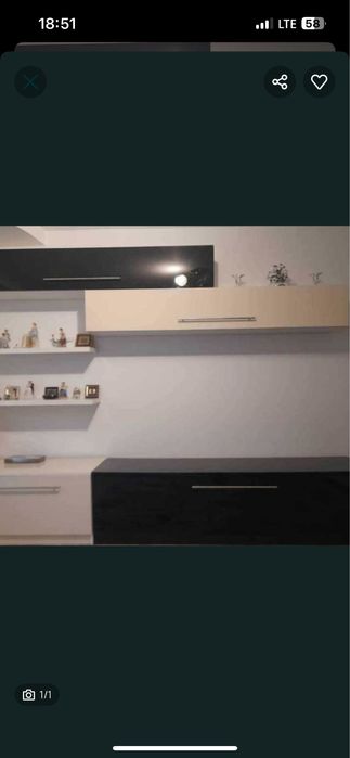Canapea extensibila cu fotolii si biblioteca