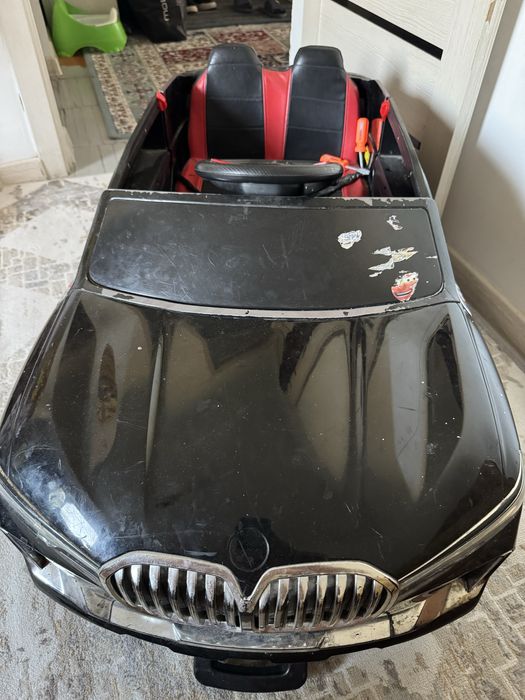 Продам детский автомобиль LEXUS