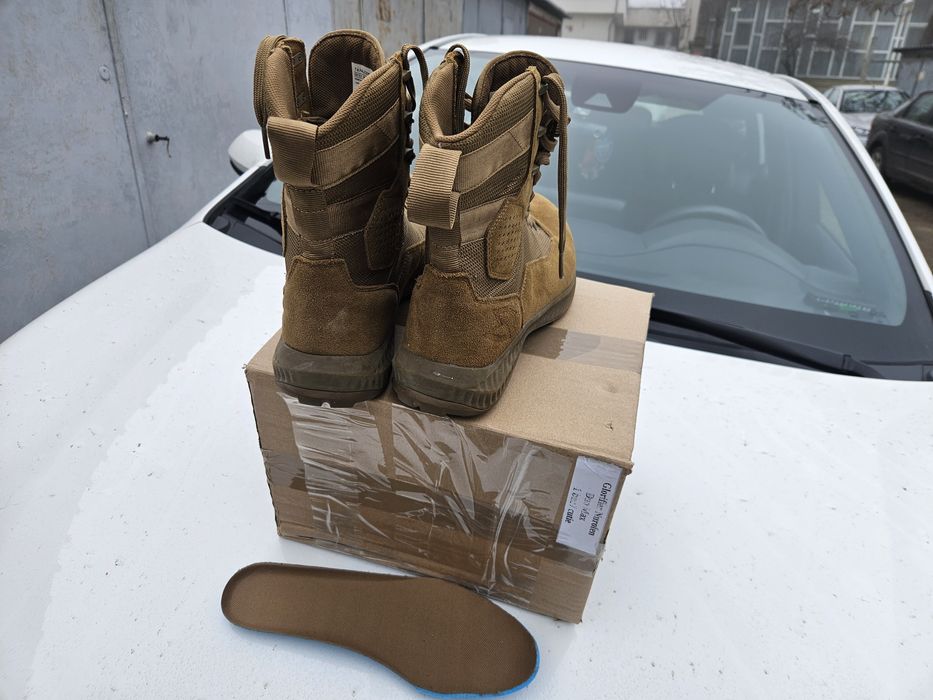 Bocanci desert vara Garmont 43.5-44