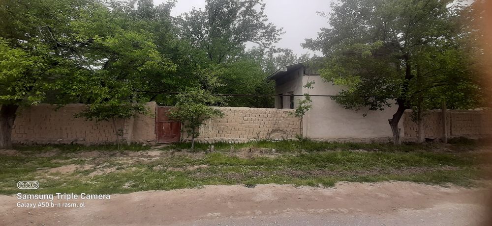 xususiy yer uchaskasi sotiladi
