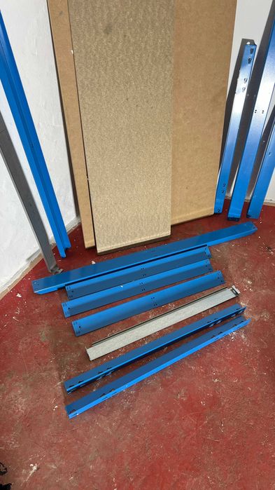 Banc de lucru SimonRack BT0 – 600 kg, blat lemn, cadru metalic