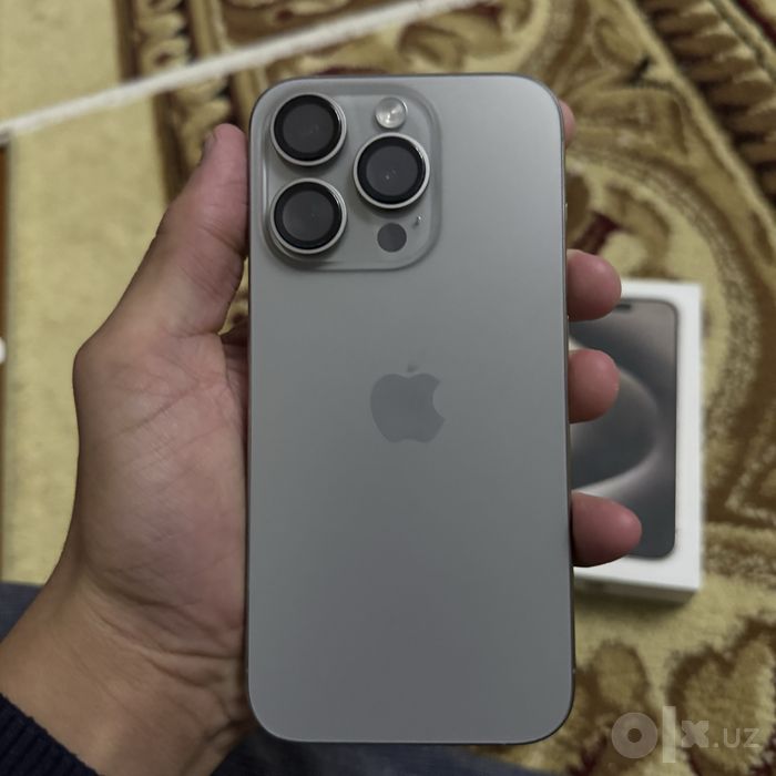 Продам Iphone 15 pro