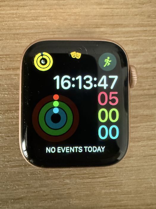 Apple Watch Series 4 40mm GPS Gold + Apple Milanese Loop originală + încărcăt