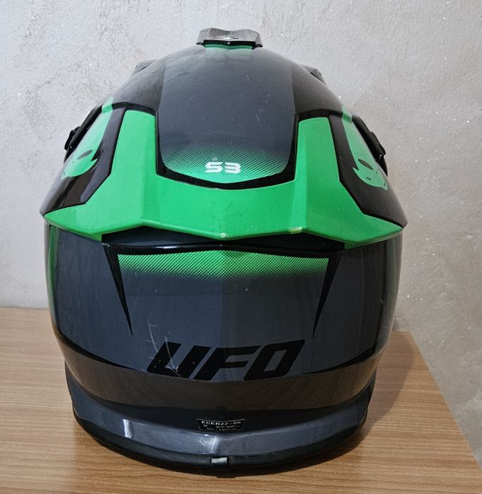 Casca off-road ufo