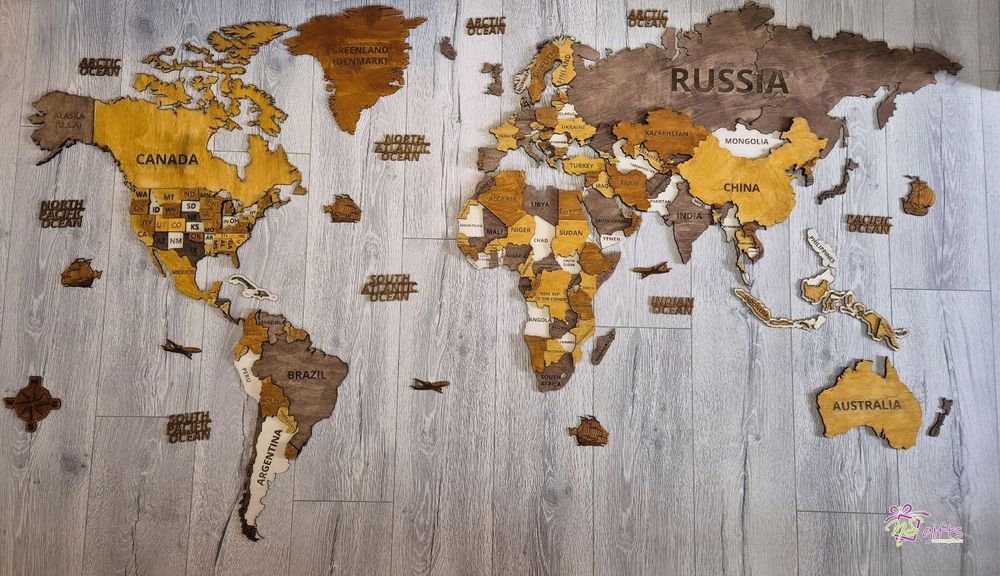 3D дървена карта на света