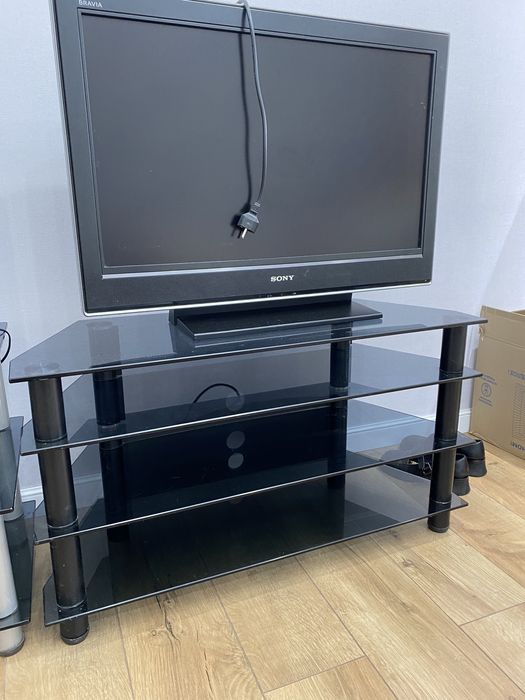 Продам тумбы под тв