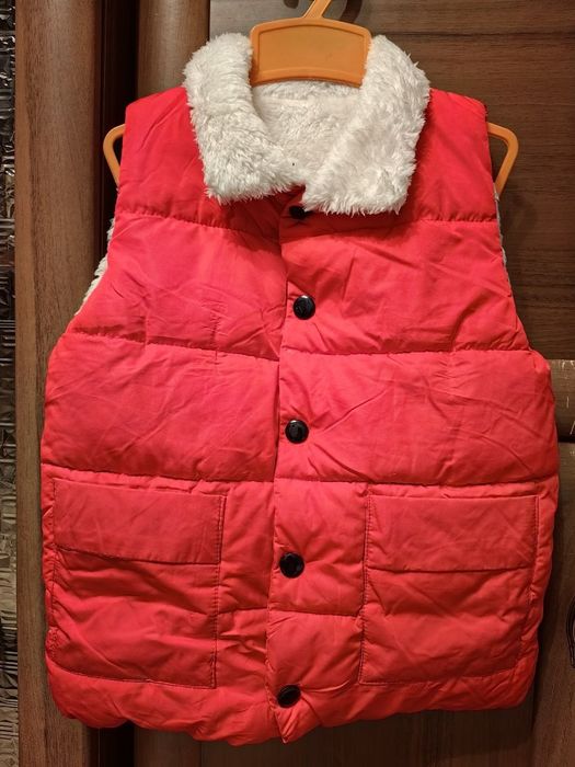 Жилетка новая, на меху