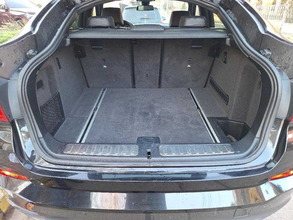 Proprietar BMW X4. 2.0, 190CP//M Pachet/ XDrive/Bixenon/Automata/Piele