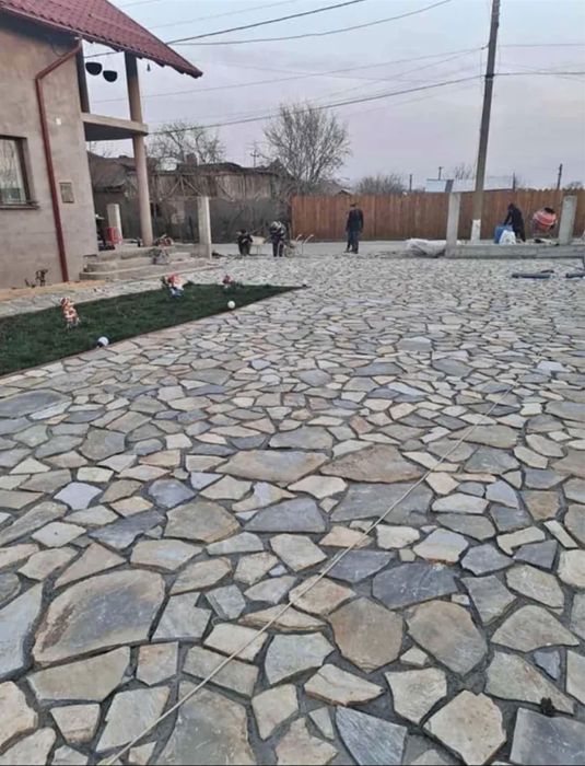 Piatra de munte naturală