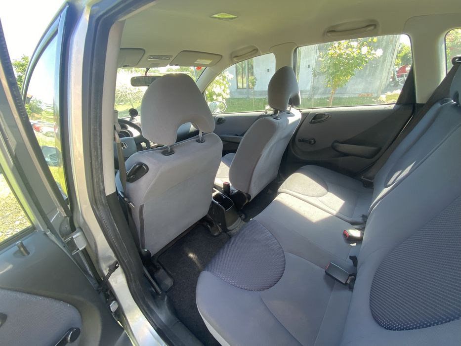Honda jazz 2008г