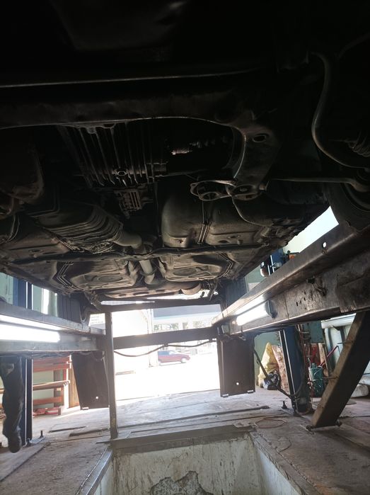 Продам крепкую Ауди Щука