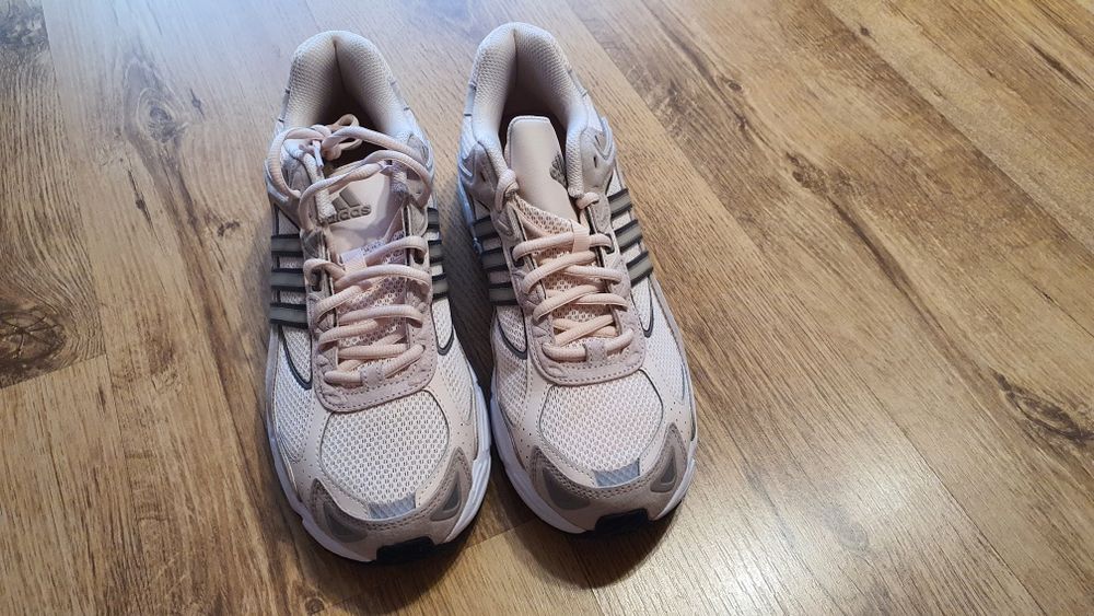 Adidasi Originali Germania Adidas Response CL Nr. 43 1/3 Panza + Piele