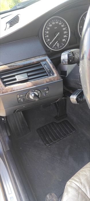 De vânzare BMW Seria 5 E60 520d – 177 CP – Automată