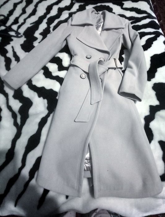 Kurtka palto sotiladi narxlari opisanyada