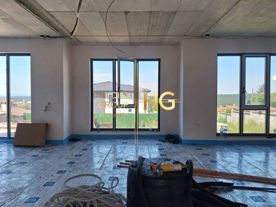 Продава се Къща в с. Приселци, Област Варна - 256 кв.м за 1151 €/кв.м - Снимка #7