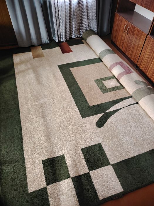 Ковер 4×5 м, в отличном состоянии