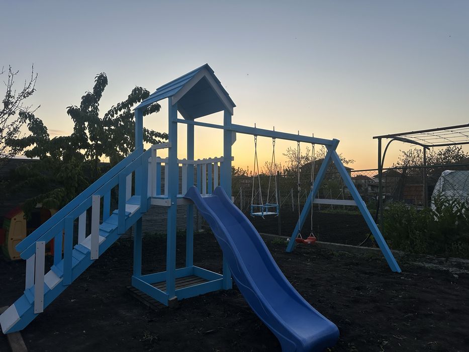 Детски площадки,детски кътове,люлки ,къщички,детски съоражения…