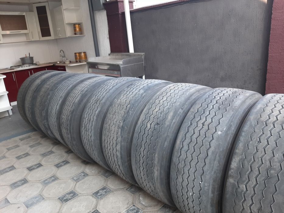 Продам грузовые шины
