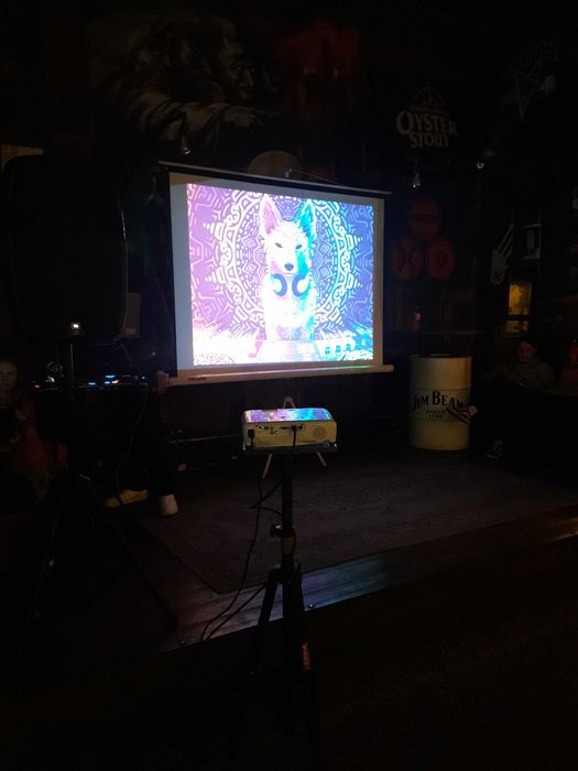 Аренда и прокат проектора и экрана / Алматы - Аренда телевизоров ...