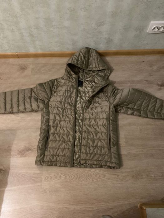 продам куртку мужская