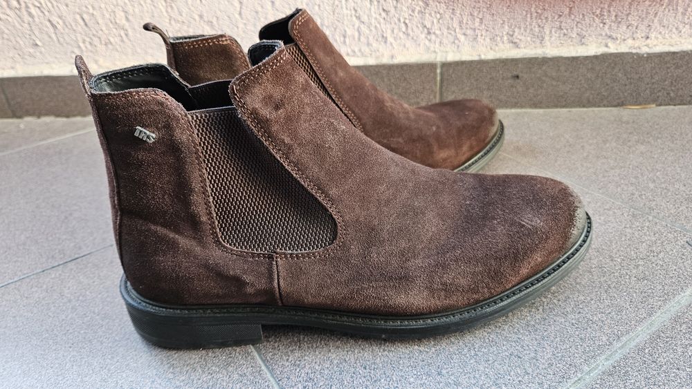 Мъжки боти от естествен велур