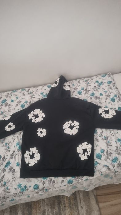 Vând Denim Tears mărimea M