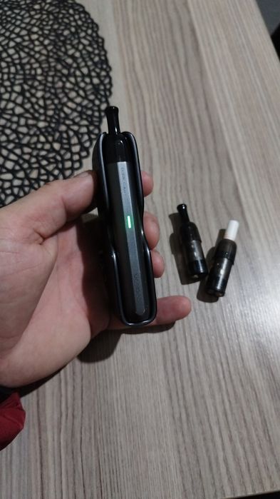 Vând țigări electronice.