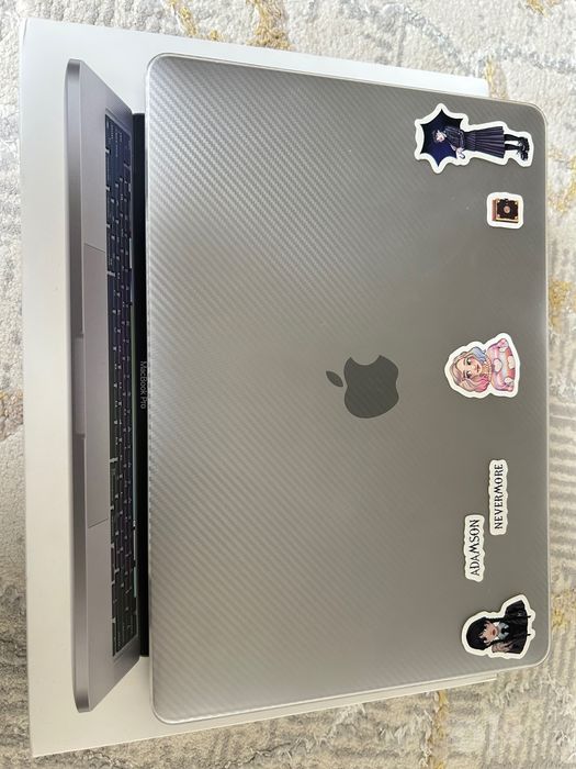 MacBook Pro M1 510$