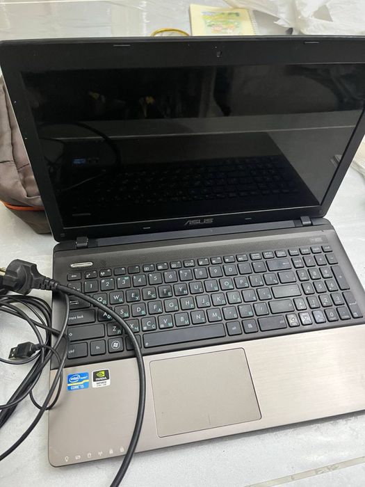 Asus noutbuk sotiladi mishka sumkalari bn