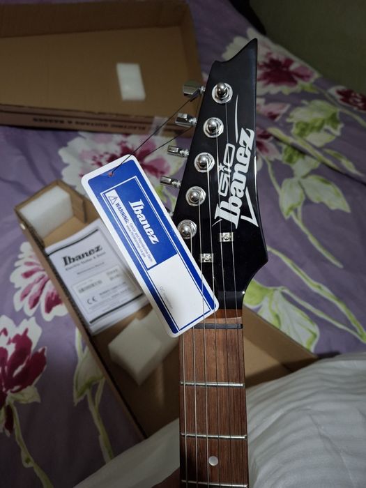 Електрическа китара ibanez GRX70QA-TBB